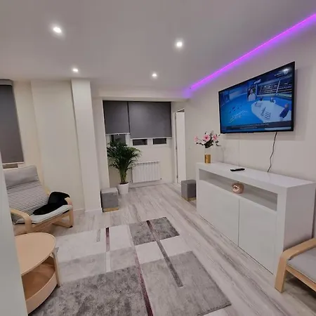Soho Boutique Tioda, Totalmente Reformado Junto A Las Estaciones, Wifi Appartement