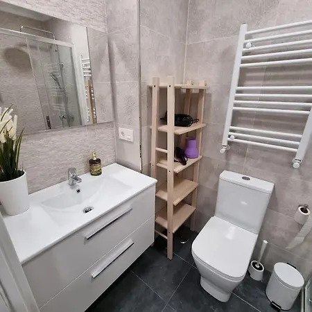 Soho Boutique Tioda, Totalmente Reformado Junto A Las Estaciones, Wifi Appartement